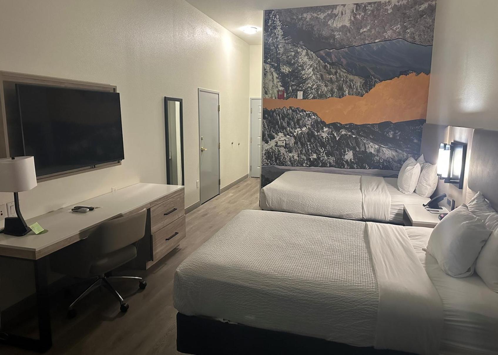 La Quinta Inn & Suites By Wyndham Albuquerque Midtown Екстер'єр фото