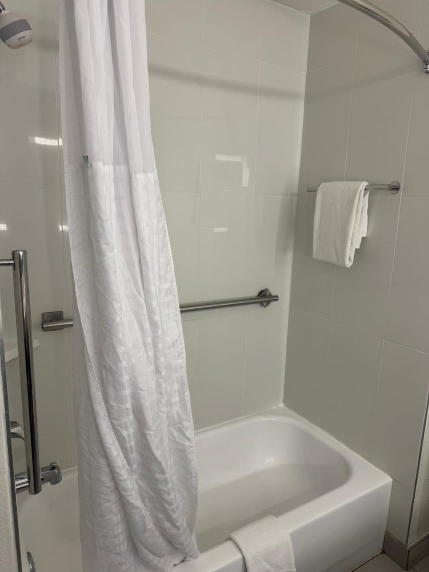 La Quinta Inn & Suites By Wyndham Albuquerque Midtown Екстер'єр фото